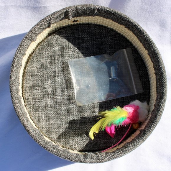 Cat Scratching Board with Hole Cat Climbing Frame Pet Small Size Cat Toy Cat - Picture 5 of 9